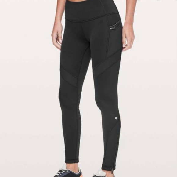 lululemon athletica Pants - 🎉HP🎉Lululemon Athletica- women’s high waist black full length leggings. Size 8